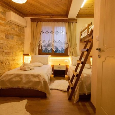 Te Kalaja Rooms Гирокастра Экстерьер фото