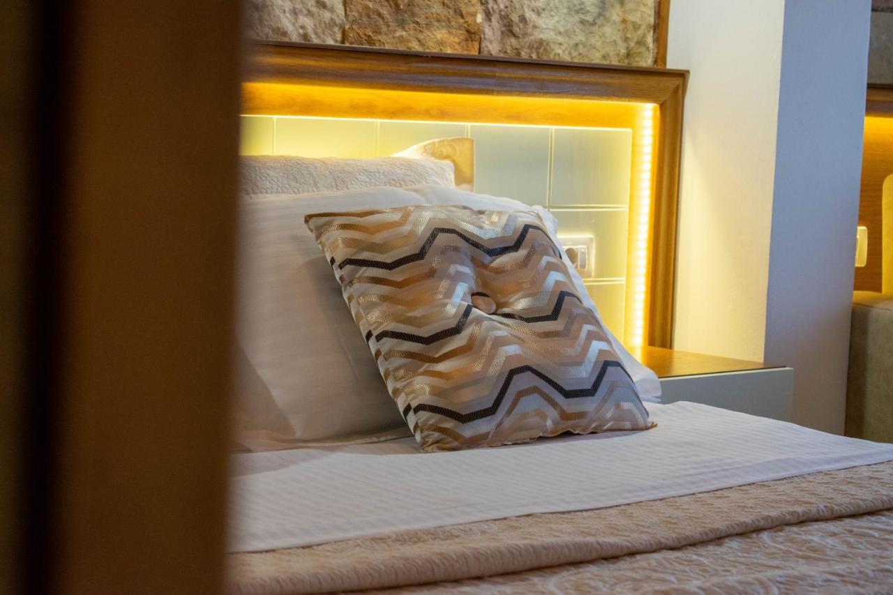 Te Kalaja Rooms Гирокастра Экстерьер фото