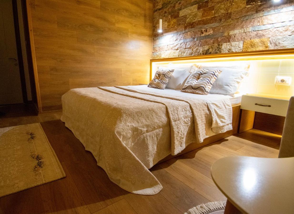 Te Kalaja Rooms Гирокастра Экстерьер фото