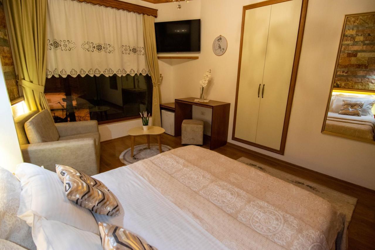 Te Kalaja Rooms Гирокастра Экстерьер фото